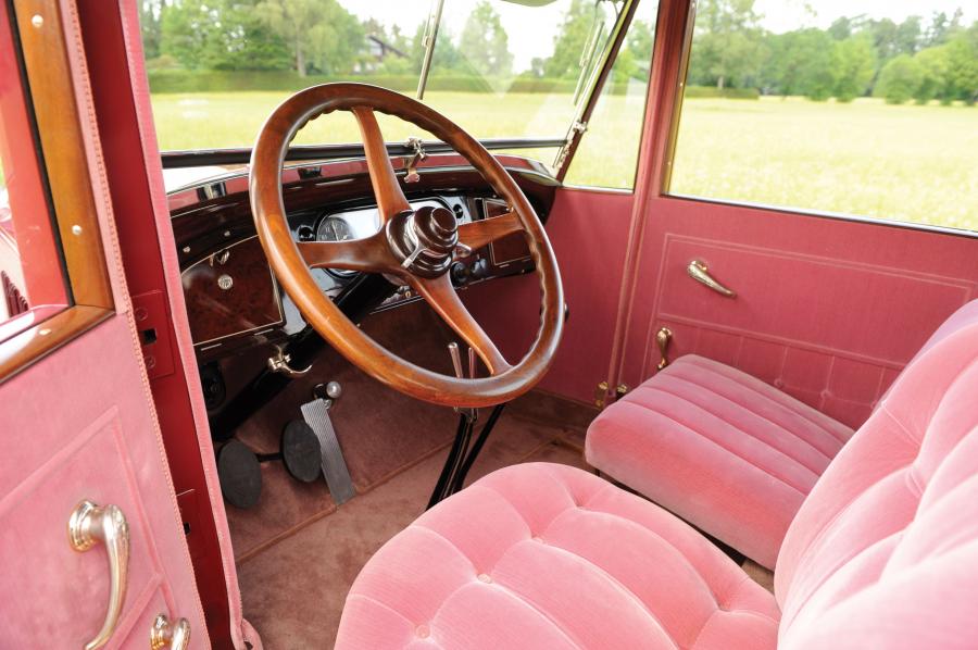  Pierce-Arrow 4-Passenger Opera Coupe 1927 года  (фото 2 из 4)